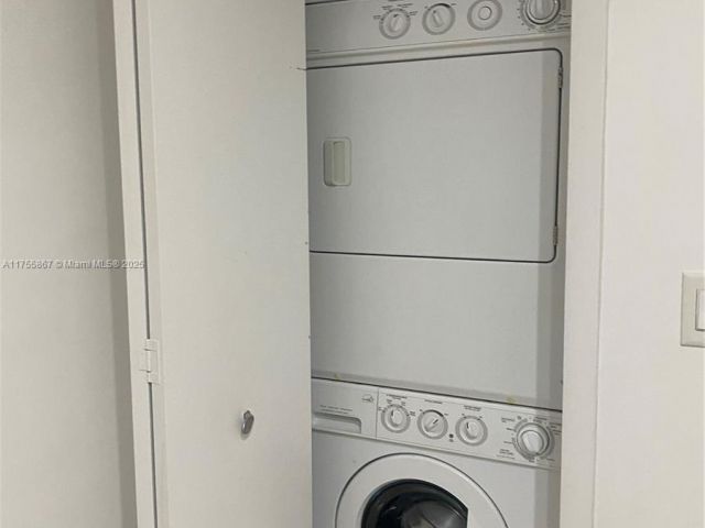 Apartment for sale  Unit #1906 - photo 5777384