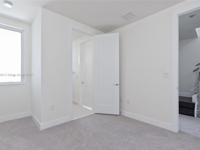 Home for sale at  - photo 5585449