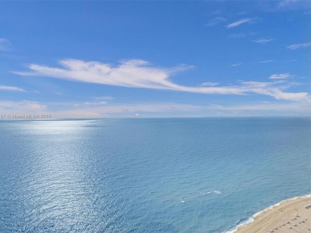 Apartment for sale  Unit #PH4 - photo 5794268