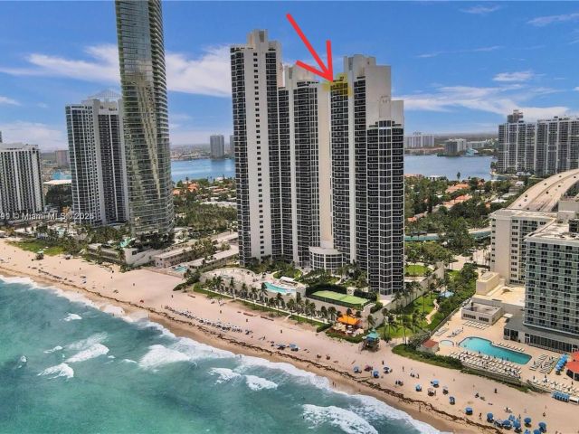 Apartment for sale  Unit #PH4 - photo 5794270