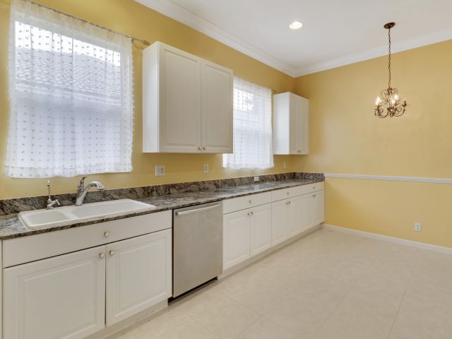 Home for rent at 2464 Sailfish Cove Drive - photo 5752308