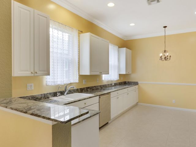 Home for rent at 2464 Sailfish Cove Drive - photo 5752309