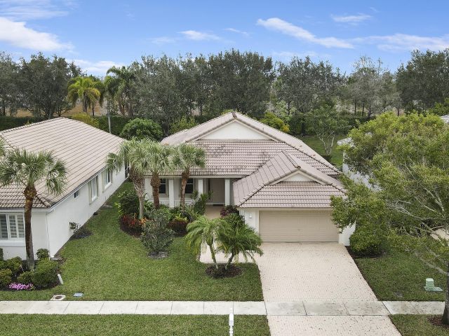 Home for rent at 2464 Sailfish Cove Drive - photo 5752312