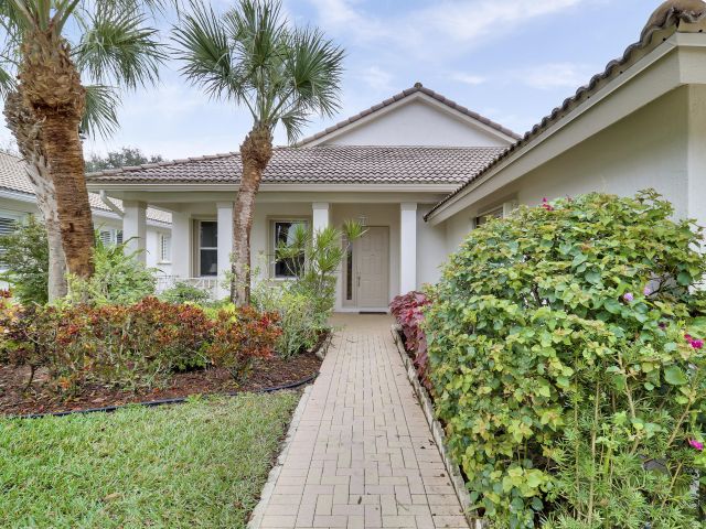 Home for rent at 2464 Sailfish Cove Drive - photo 5752314