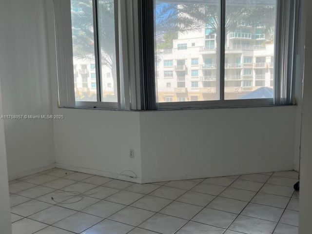 Apartment for sale  Unit #C21 - photo 5931069