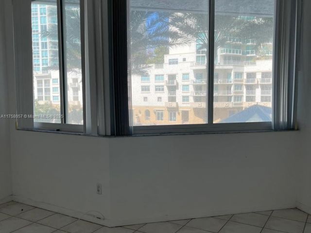 Apartment for sale  Unit #C21 - photo 5931075