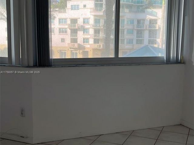 Apartment for sale  Unit #C21 - photo 5931077