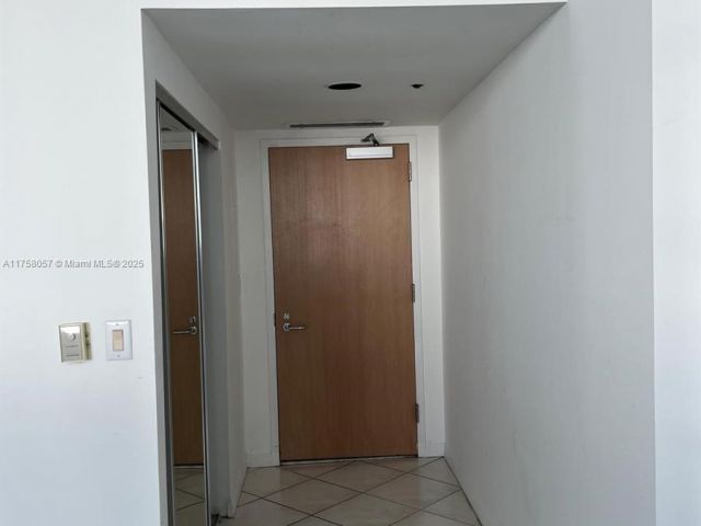 Apartment for sale  Unit #C21 - photo 5931087