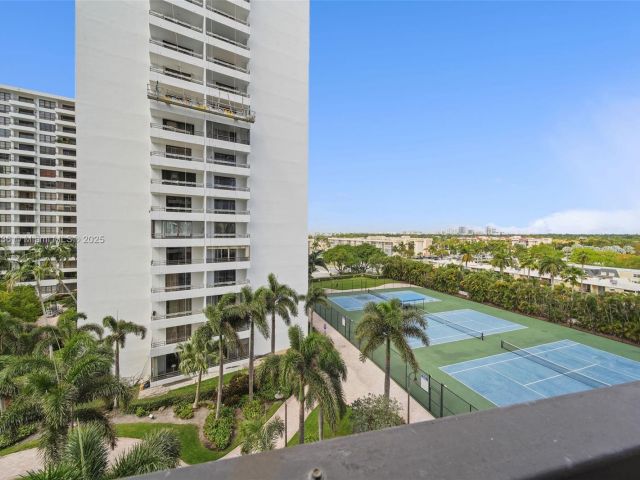 2-bedroom condo for sale in Hallandale Beach - 2500 Parkview Dr 812 - MondialRealty