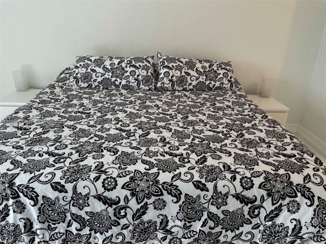 2-bedroom condo for sale in Aventura - 3300 NE 191 St 504 - MondialRealty