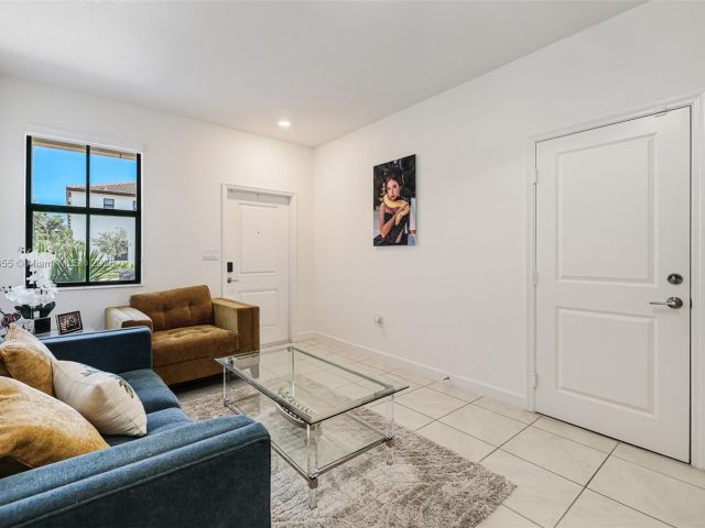 Home for sale at 12816 SW 235th Ter 12816 - photo 5628032