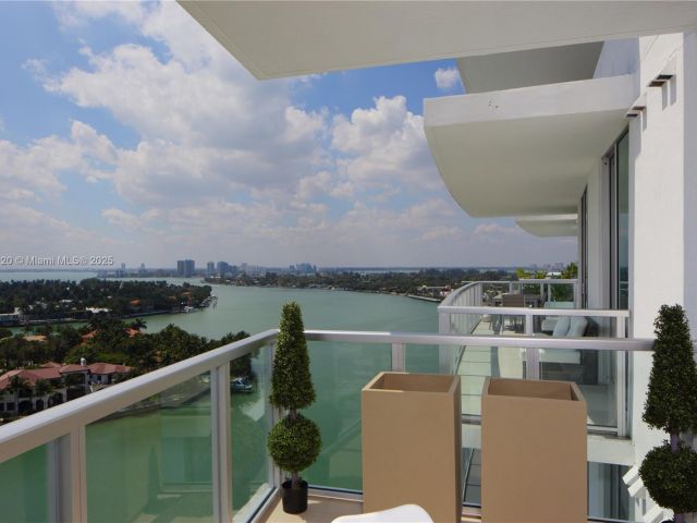 Apartment for rent  Unit #PH5 - photo 5685900