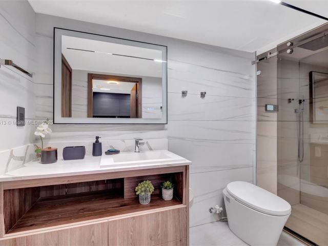 Apartment for sale  Unit #432 - photo 6032042