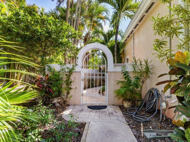 Home for sale at 9023 Baybury Lane - photo 5779109