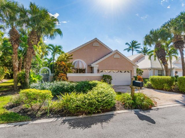 Home for sale at 9023 Baybury Lane - photo 5779110