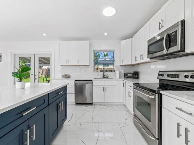 Home for sale at 1215 NE 200th St - photo 5970720