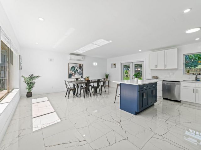 Home for sale at 1215 NE 200th St - photo 5970724