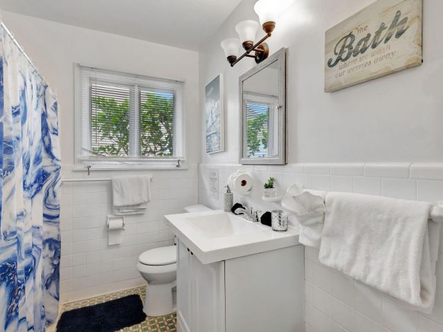 Home for sale at 513 45th Street - photo 5752204