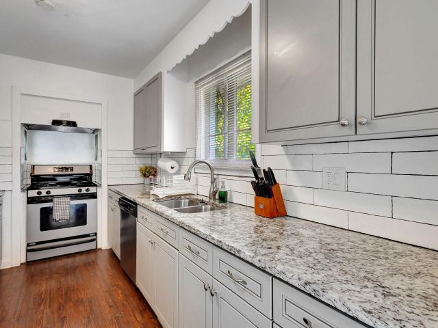 Home for sale at 513 45th Street - photo 5752209