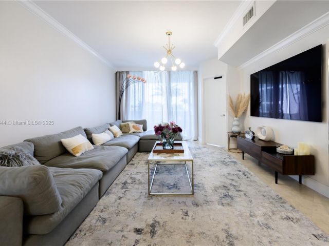 Apartment for sale  Unit #207 - photo 5670709