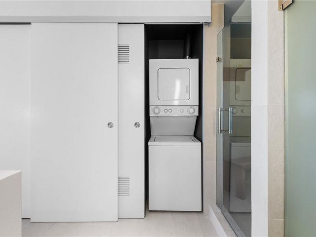 Apartment for sale  Unit #806 - photo 5668474