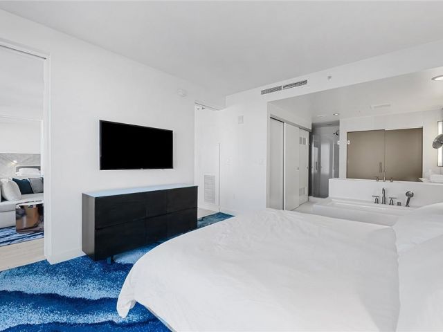 Apartment for sale  Unit #806 - photo 5668479