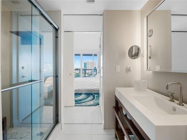 Apartment for sale  Unit #806 - photo 5668481