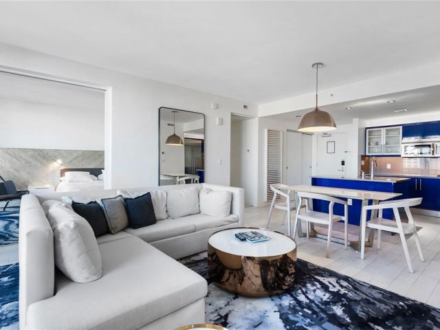 Apartment for sale  Unit #806 - photo 5668491