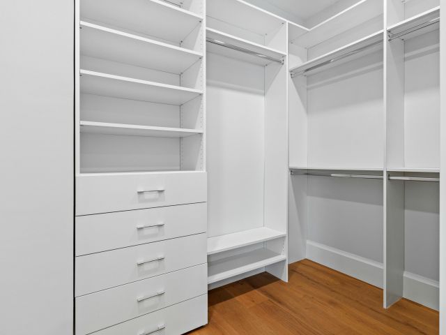 Home for sale at 4580 Oak Tree Court - photo 5755216