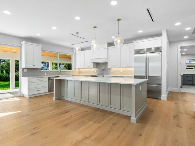 Home for sale at 4580 Oak Tree Court - photo 5755225