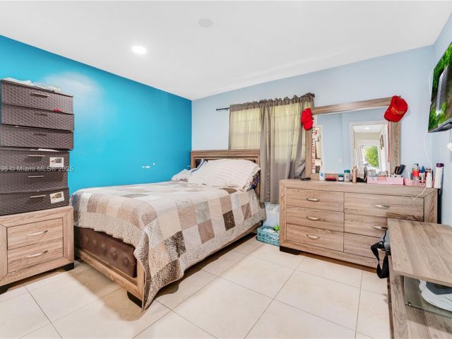 Home for sale at 1243 NW 42nd St - photo 6204463