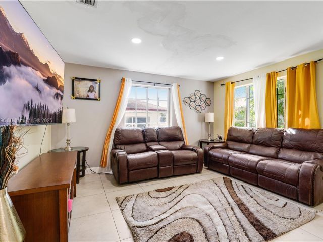 Home for sale at 1243 NW 42nd St - photo 6204469