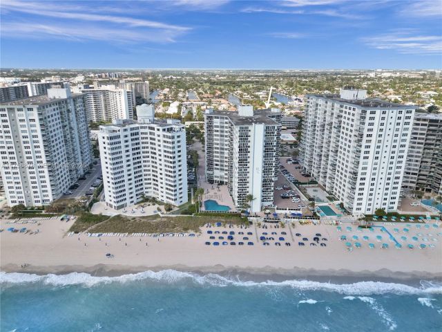 condo for sale in Fort Lauderdale - 3700 Galt Ocean Dr 402 - MondialRealty