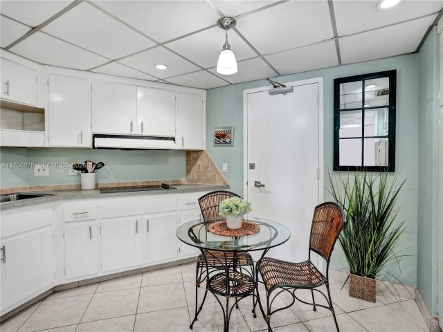 condo for sale in Fort Lauderdale - 3700 Galt Ocean Dr 402 - MondialRealty