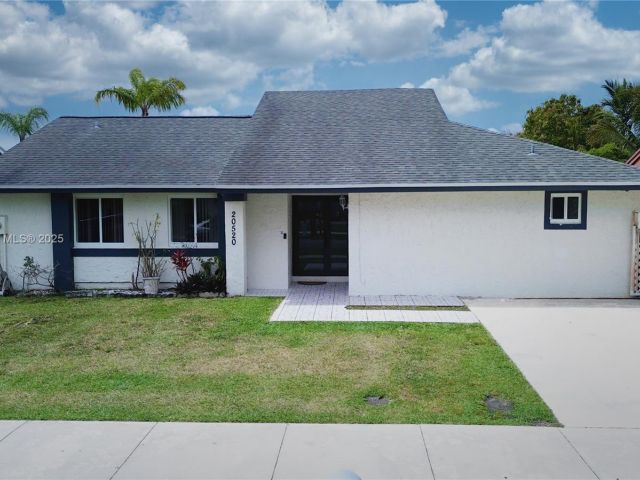 Home for sale at 20520 SW 124th Pl - photo 5794443