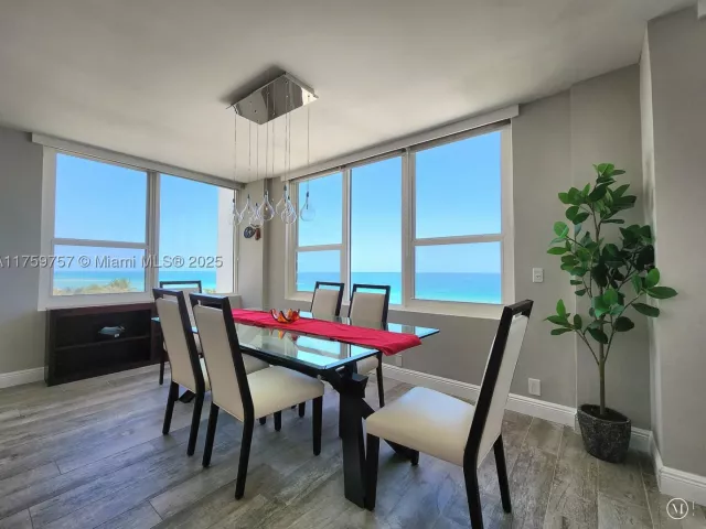 2-bedroom condo for rent in Hollywood - 3505 S Ocean Dr 612 - MondialRealty