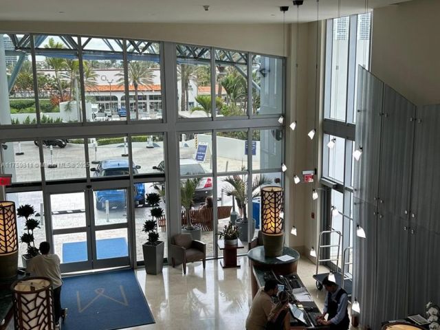 Apartment for sale  Unit #1706 - photo 5777628