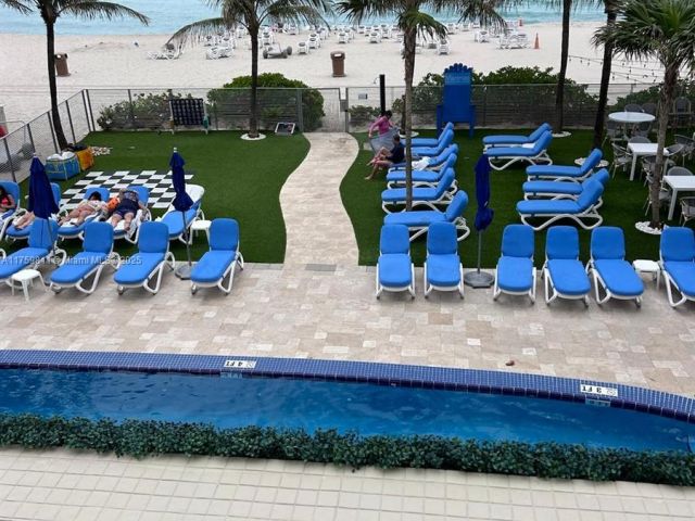 Apartment for sale  Unit #1706 - photo 5777634