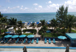 Apartment #1706 at Marenas Resort