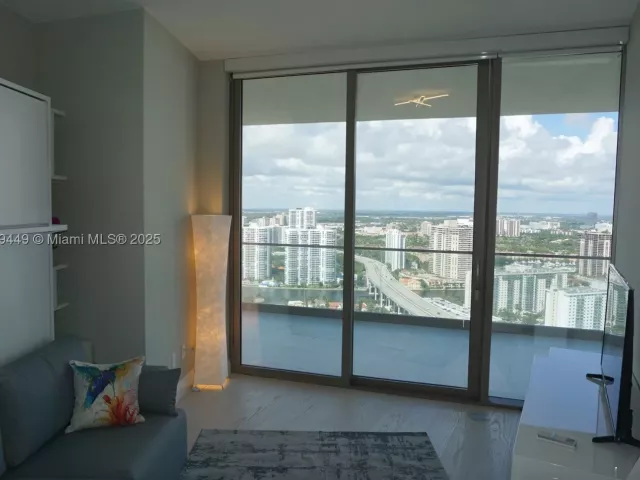 2-bedroom condo for sale in Sunny Isles Beach - 18975 SE Collins Ave 3405 - MondialRealty