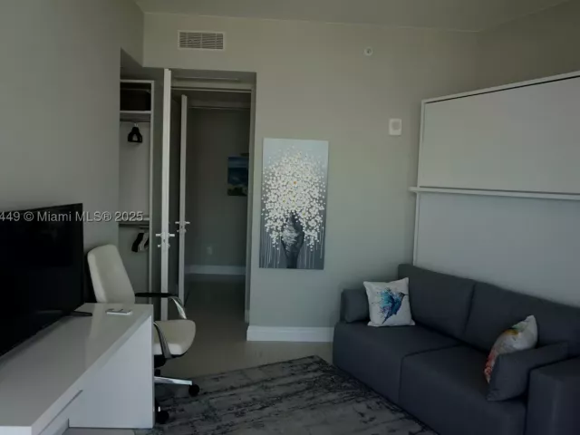 2-bedroom condo for sale in Sunny Isles Beach - 18975 SE Collins Ave 3405 - MondialRealty