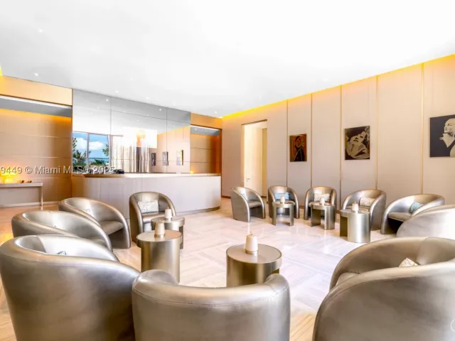 2-bedroom condo for sale in Sunny Isles Beach - 18975 SE Collins Ave 3405 - MondialRealty