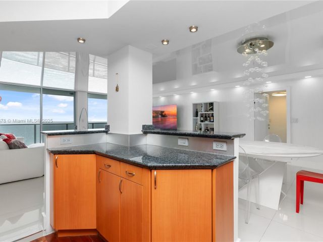 Apartment for rent  Unit #TS102 - photo 5789655