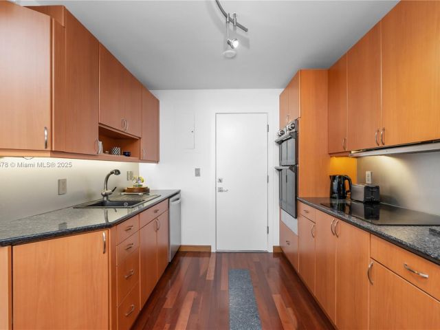 Apartment for rent  Unit #TS102 - photo 5789662