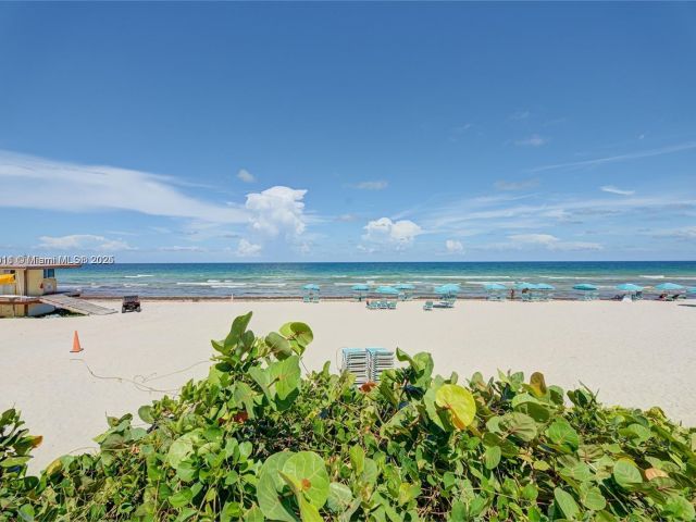 Apartment for sale  Unit #834 - photo 7431922