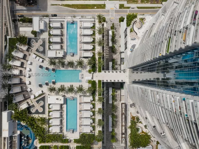 2-bedroom condo for sale in Miami - 851 NE 1st Ave 4203 - MondialRealty