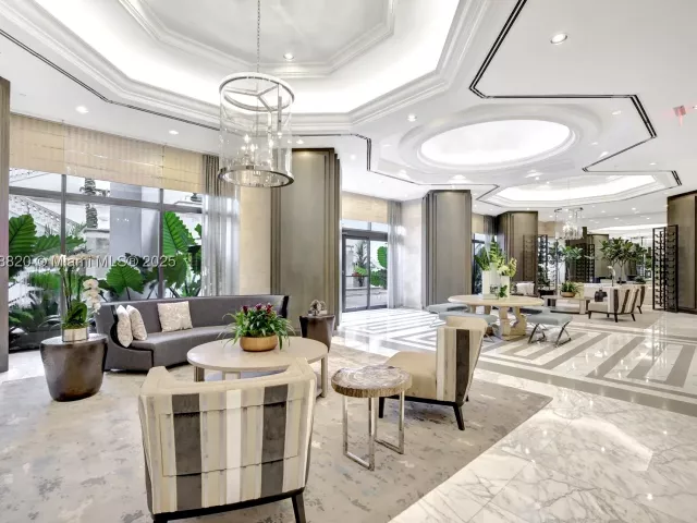 2-bedroom condo for sale in Aventura - 2000 ISLAND Blvd 410 - MondialRealty