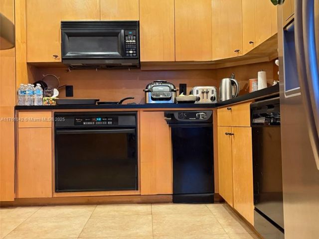 2-bedroom condo for rent in Hallandale Beach - 1965 S Ocean Dr 2F - MondialRealty