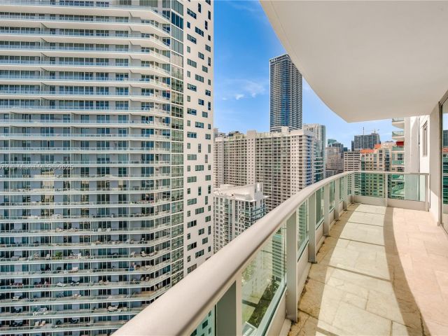 Apartment for sale  Unit #3311 - photo 5617726