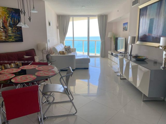 Apartment for rent  Unit #2810 - photo 5737491